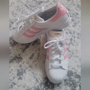 Adidas Superstar